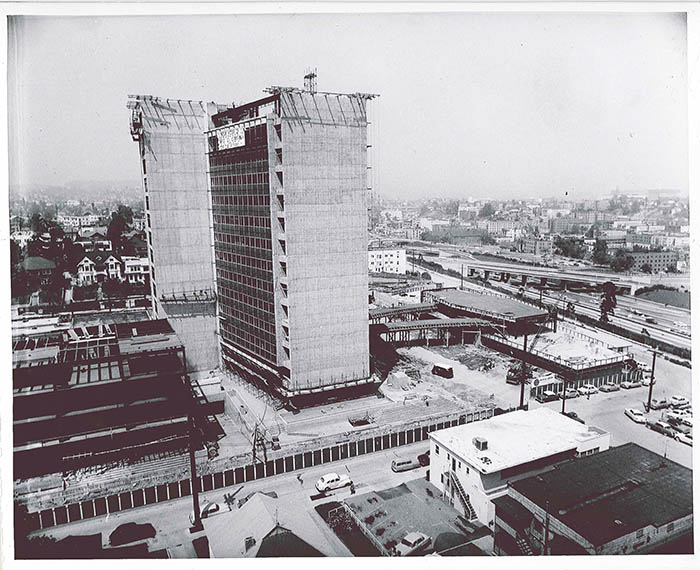 Unocal Tower and Wings Being Built