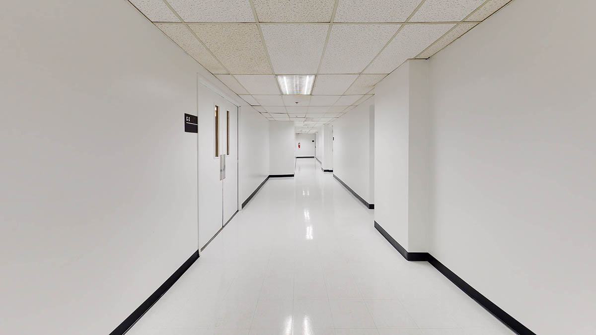 Hallway (White)